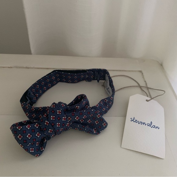 Steven Alan Bowtie Blue Red - Picture 2 of 7